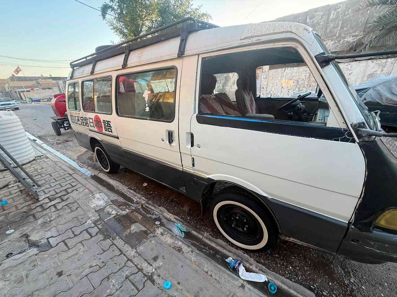 السلام عليكم اسيا للبيع جاهزه من كلشي حداديه تخم تاير مصفره هيه وصل خط وبحث جديد
موديل 1995رقم صلاح الدين 
بيها قاصرين اكبار يردون يحولون 
السعر 35 وبيها مجال حك الجيه
 
***********
