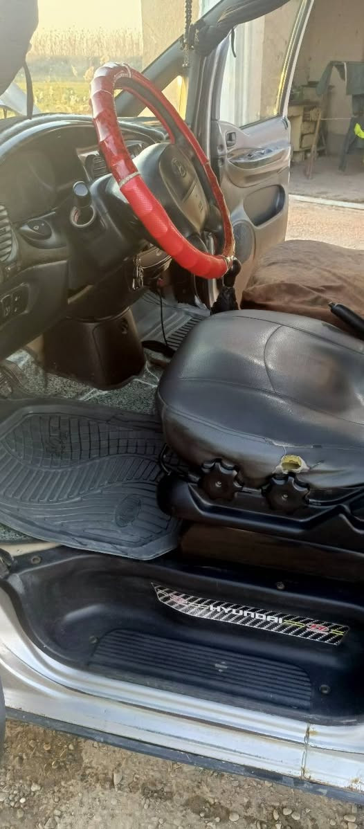 ستاركس موديل 2007 ّللبيع السعر ٧٥وبيها مجال ميكانيكها خير من الله *********** 
***********
