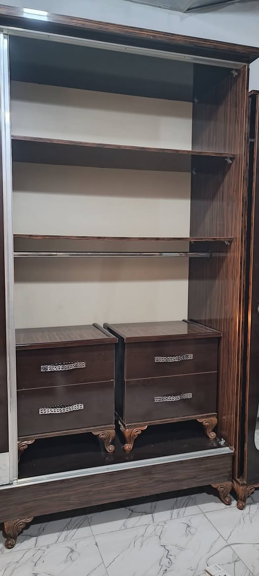 غرفة نوم فصال كلها mdf ثقيل  قياس الكنتور 375 سم  6 قطع تكمة دزكام بدون رطوبة بدون كسر العنوان كركوك دوميز
سعرها 675 وبيها مجال


**إذا كنت صاحب هذا الإعلان وتريد حذفه لأي سبب، رجاءا أرسل رسالة إلى الدعم الفني**