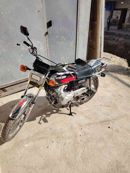 ماطور 2020 شرط جديد لوك
ما طول كل شي ما مفتوح بيه ماكينه شرط وارمنيه الشرط
الماطور تاخذ ربع دينار ما تصرف عليه
السعر 600 والخاص مفتوح وهذا رقمي ***********
