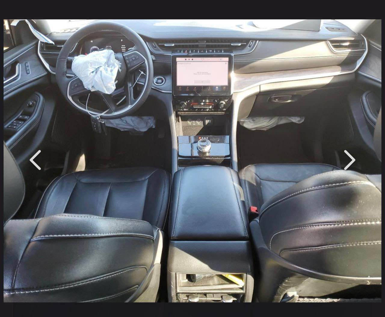 السلام عليكم جيب 2023 ماشية 50 الف ميل 

فول الفول عدا الفتحه

مرقمة بغداد بأسمي 

صبغ جاملغ وبنيد مكينه 3600 بانزين 

للبيع السعر 280 ورقه وبيها مجال حك 
الجية 
مكاني بغداد قرب جزيرة بغداد 

السياحية *********** بغداد, العراق
