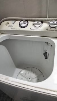 غسالة • للبيع