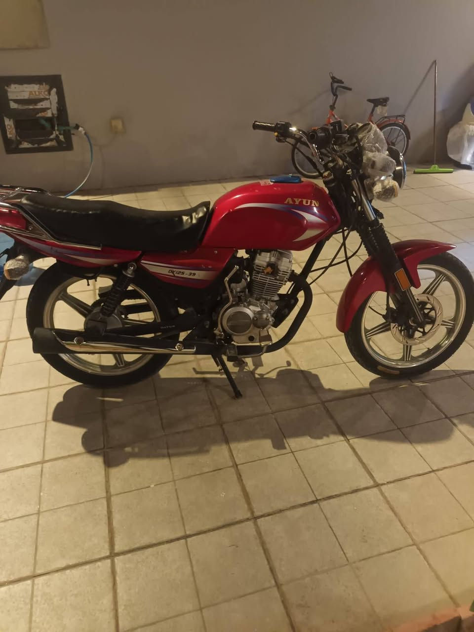 دراجه دايون عضم موديل 19 نضافة فول كهربائيات سلف هندر كشر كاملة مكملة انضف من الصور  اوراق اصولي كاملة السعر 750 متواجد واتساب الرقم ***********
