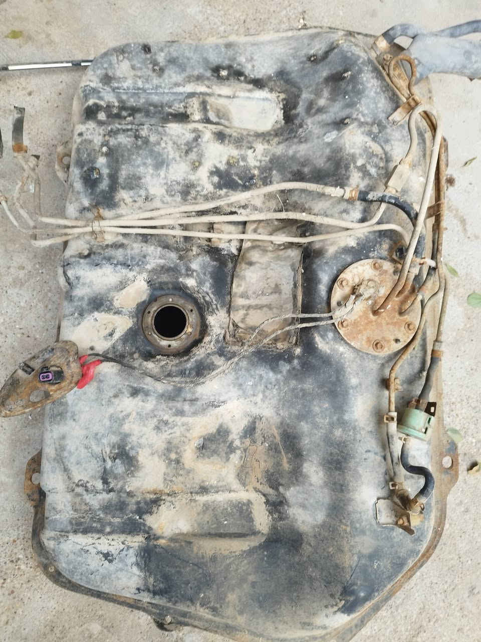 اخوان سلام عليكم غراض النتره دمعه للبيع اليريد موجود فريز تبريد راديتر مع المراوح عقول اوتوماتيك بطاين جام اربغ بيبان يدات خارجيهدركه ستيرن تفصيخ الغراض وبعد اهواي غراض توصيل موجود كافه المحافضات  رقمي واتساب ***********
