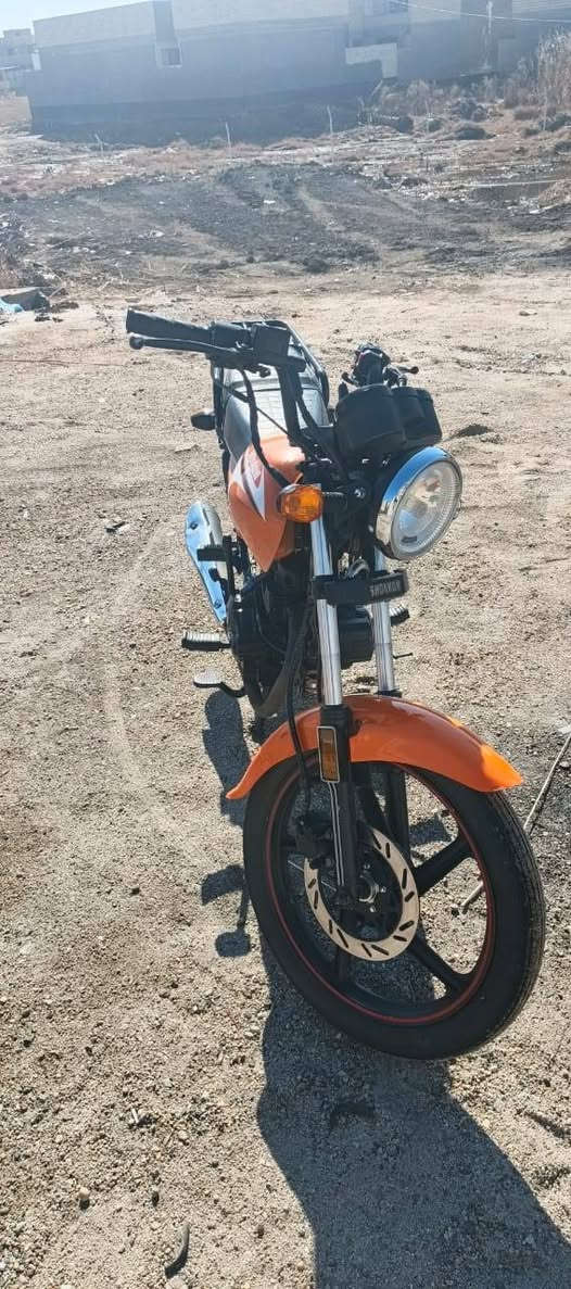 السلام عليكم
دراجة SHONKOM دراجة خمسة كير  حلوه دراجه مابيهه كل نقص السعر 700 وبيهه مجال مكلف ب نشر صادق احمد صاحب الدراجه متواجد ع فيس وع الخط ***********
