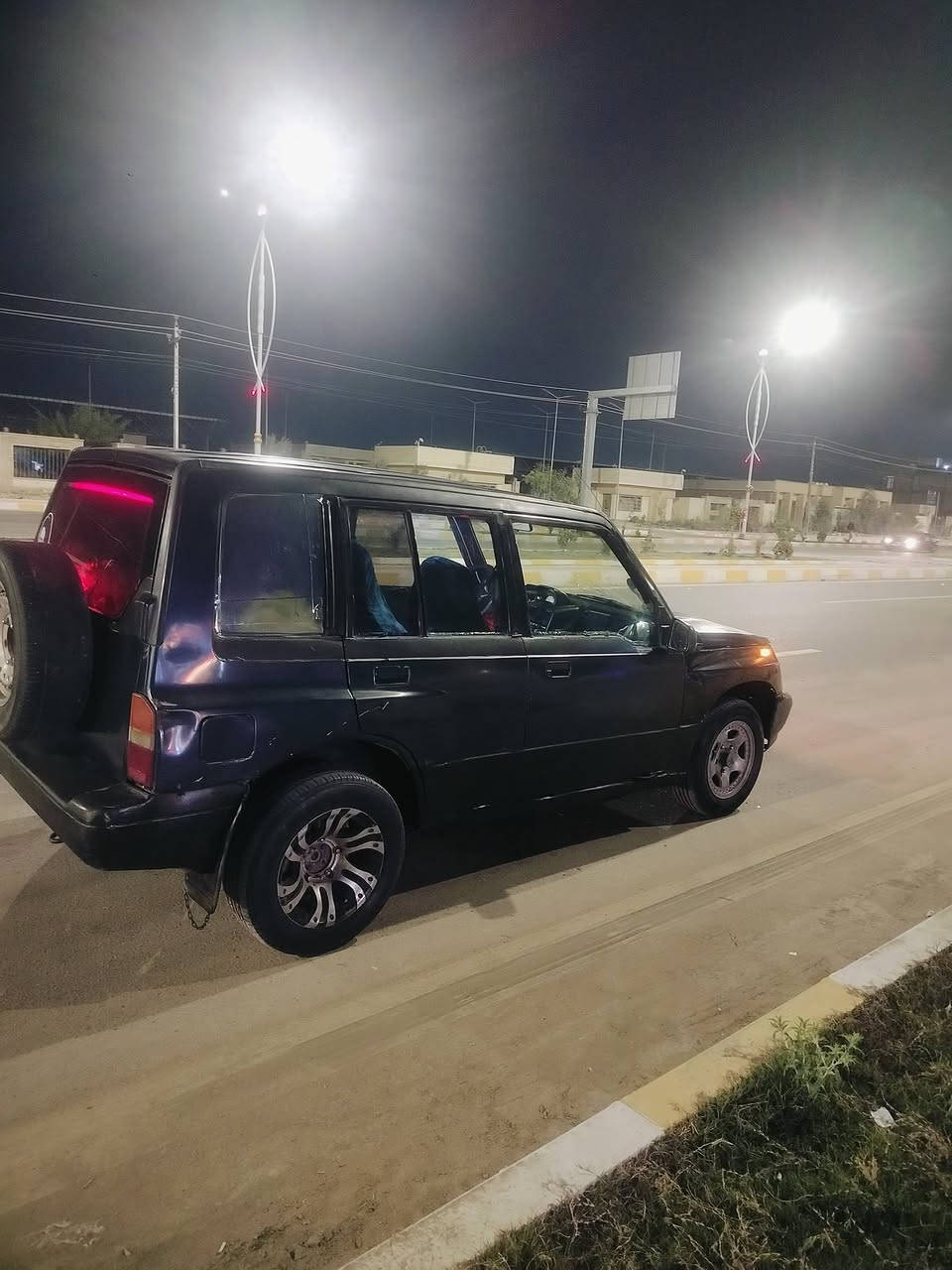 يالله سلام عليكم جيب ساسوكي موديل 2000
مكينه وكير محور كورلا مكفولات سنويه 29 راعيه الشرعي يمي بل ناصريه رقم بصره محول نكليزي وهزه جديده 

كهربائيات عامه شغاله جام كهربائي شغال اربعتهن 

سياره جاهزه وين ما يعجبك تراي اطلع 

سعرها28  وبيها مجال قليل كلش بسعر الايراني مكانه ناصريه مركز شراي اتصل وبخدمتك

***********
