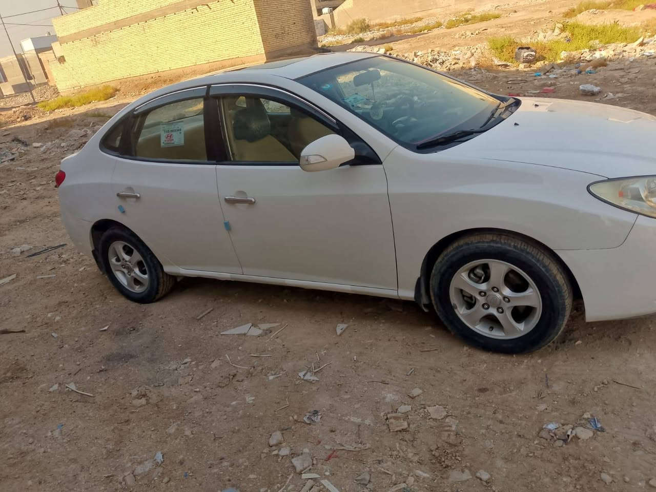 سلام عليكم اخوان اقروا المنشور للأخير ذاكر بي كل التفاصيل مذكورة بالسنور 
اللنترا ٢٠١٠ خليجي ماشية ٧٤ الف مكان بغداد الدورة 

محرك ١٦٠٠ لا تبخير ولا تنقيص ابد 

السعر ١١٠ 

سيارة استخدام شخصي فقط 

والي متفيدة أن شاء الله ياخذ الاحله منه
*********** واتس اب
