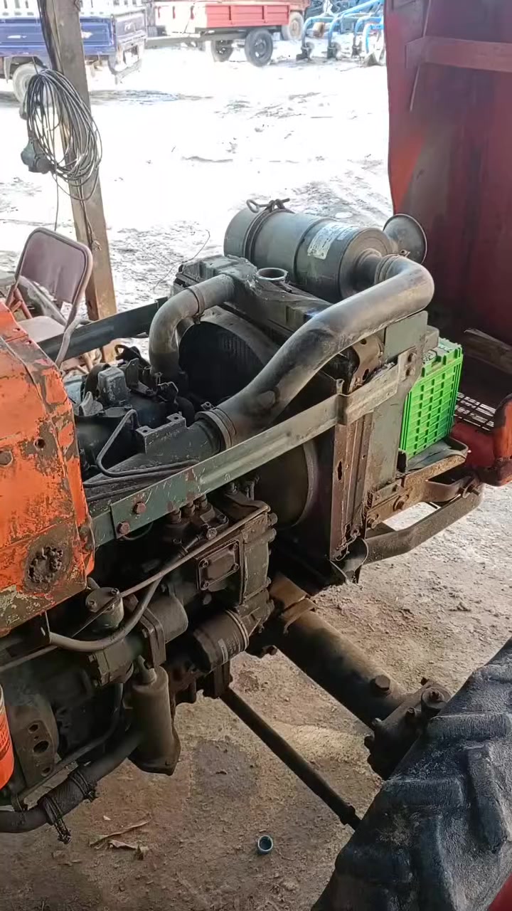 كابوته موديل 85 محرك كير اكسل مكفول مع رفاس بلادي اللبيع الحله بابل ***********)(***********)
