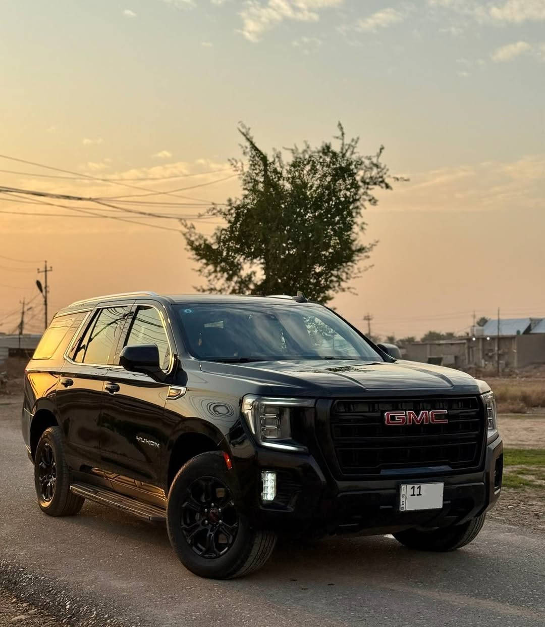 جمسي يوكن 2021 
الفئه: SLE 
ماشيه 60 الف كيلو 
السيارة نظيفة جداً
بصمه - ثلاجه - رادار امامي وجانبي - شاشه كبيره - صندوق كهرباء - تشغيل عن بعد - سايد بريك كهربائي - توقف ذاتي - تحديد المسار 
مكفوله بدون صبغ رقم بغداد 

السعر ( 420 ) مكاني بغداد 
*********** الخاص مغلق
