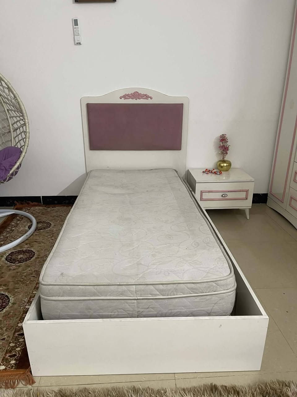 تخت تركي جديد للبيع هو والمطرح والكومدينه ال سعر١٠٠


**إذا كنت صاحب هذا الإعلان وتريد حذفه لأي سبب، رجاءا أرسل رسالة إلى الدعم الفني**