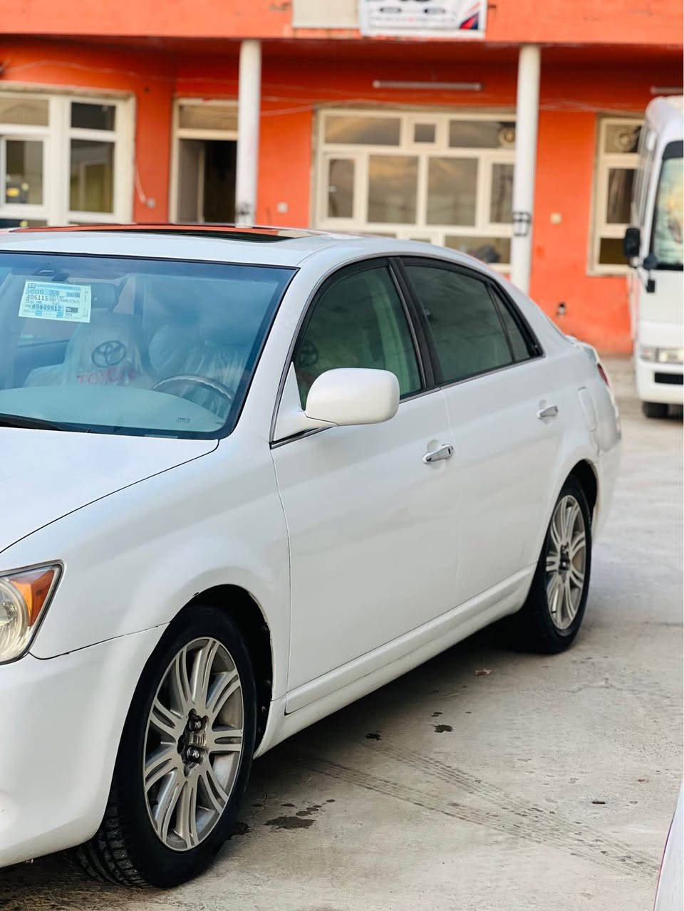 اڤلؤن 2008لئزه ري دووبي زؤر پاكه گئر مه كينه به شه رت قه پات مه سه فات لميتت فول گؤرينه وه ش ده كه م به شتئك به دلم بي شوئن سؤران *********** ڤايبه ر وه تسئاپ سحر ٦٥ أربيل, العراق
