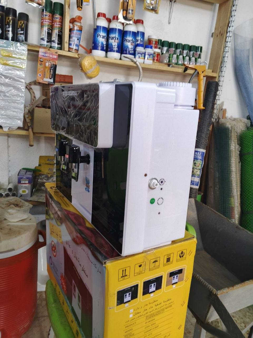 السلام عليكم فلتر +براد اكتروني شاشه حار وبارد 5مراحل تصفيه ما مستخدم المكان مسيب حي المعلمين  السعر 350وبي مجال للطيبين للتواصل ***********
