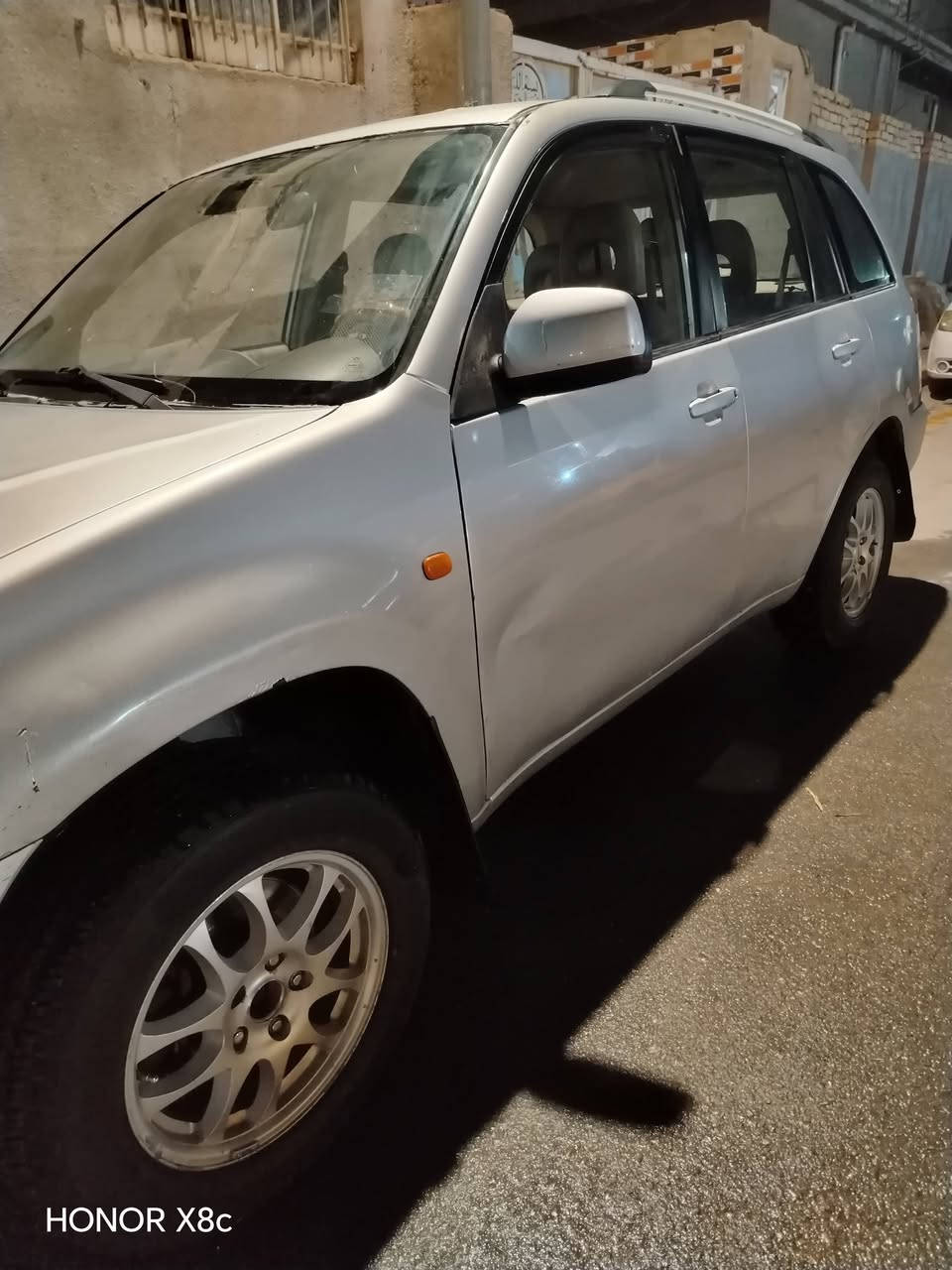 سلام عليكم تيكو 2011 سياره بسمي مشروع وطني رقم بصره حداديه مشط جديد سياره بيه طخات وصبغ بيه خياس ما ملكطهن تبريد نقص غاز سياره واسط مركز مدينه رايده 48 تخم تاير باتري جديد ***********
