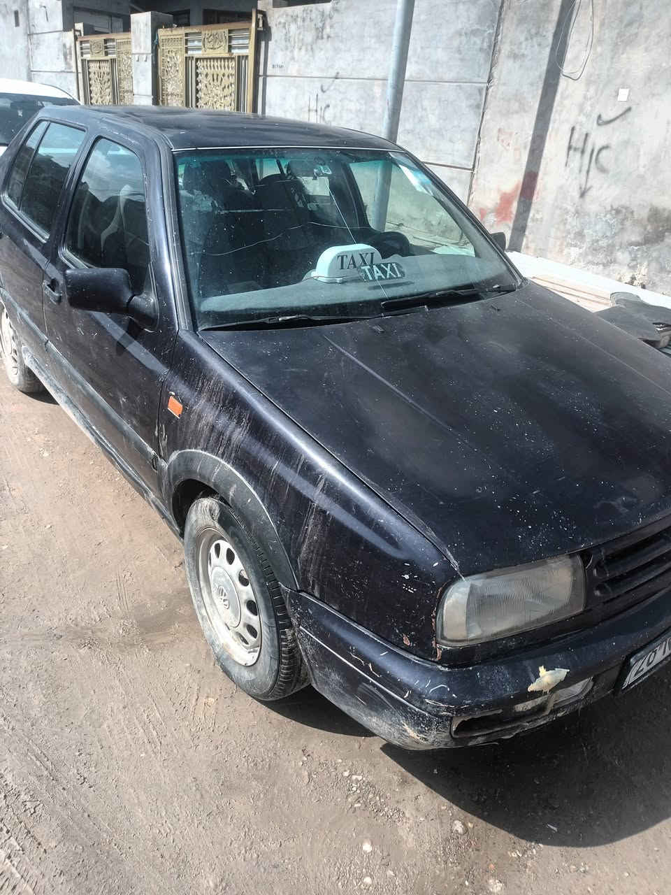 السلام عليكم ورحمه الله وبركاته 
للبيع سياره فنتو فكز واكن ٩٥ بسمي 
محرك شرط كير عايزه ضفيره 
مشط ستيرن جديد صار اسبوعين شديته 
باتري جديد صدر خير من الله  للتو
***********  واتساب غير متواجد عل فيس
