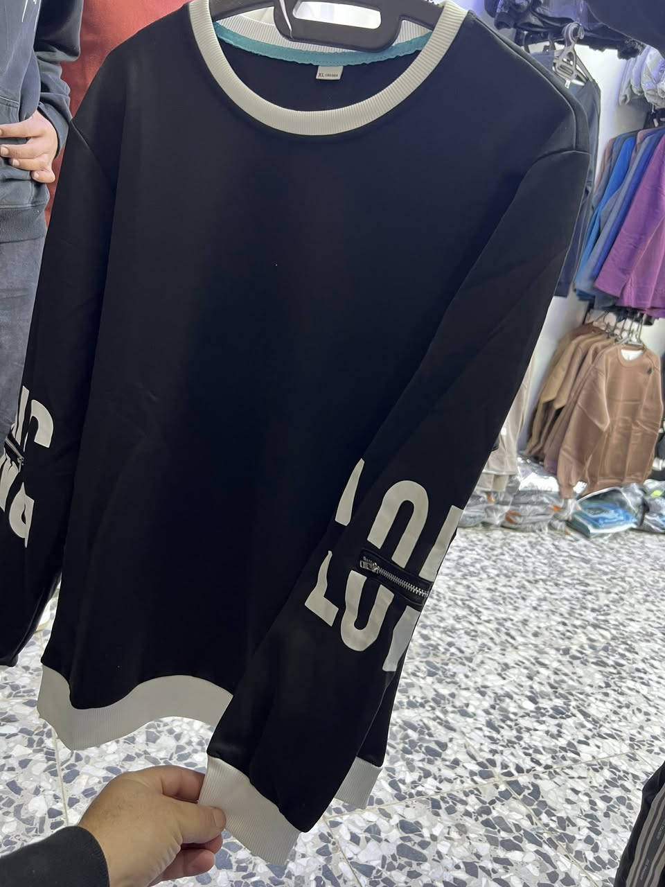 كلشي ب 5 العنوان الشعب حي البساتين شارع شيخ منهل  ولادي بناتي رجالي شبابي
انستا xb12hk موجود توصيل بغداد وجميع المحافظات ***********
