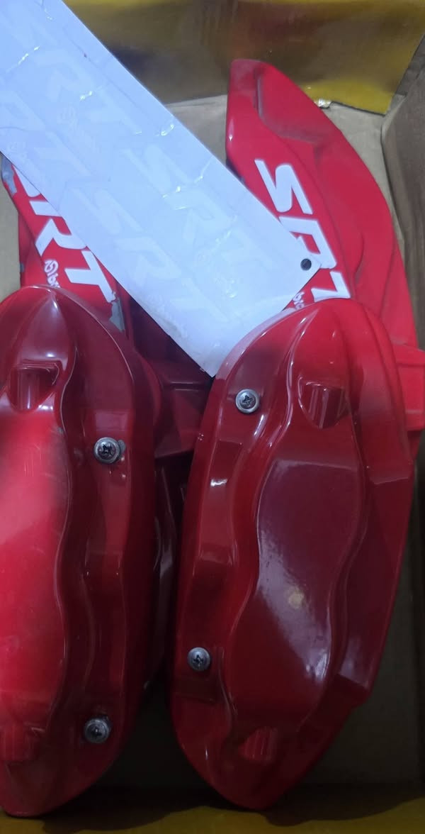 غراض جارجر عنوان البصرة 
ابيعهن كلهن مو قطعة سعرهن 150 الف فاتحهن من سيارتي
بك لايك كامل شغال بيه فطر محطوط كفر 
Spacers الماركة: BLOX
كاليبرات فرامل حديد مع لاصق srt
وت ساب فقط
 ***********
