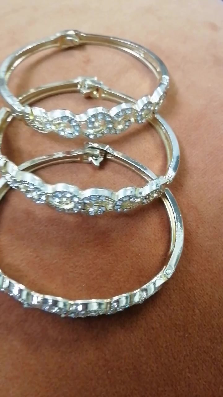 السعر ٨ يخبلن


**إذا كنت صاحب هذا الإعلان وتريد حذفه لأي سبب، رجاءا أرسل رسالة إلى الدعم الفني**