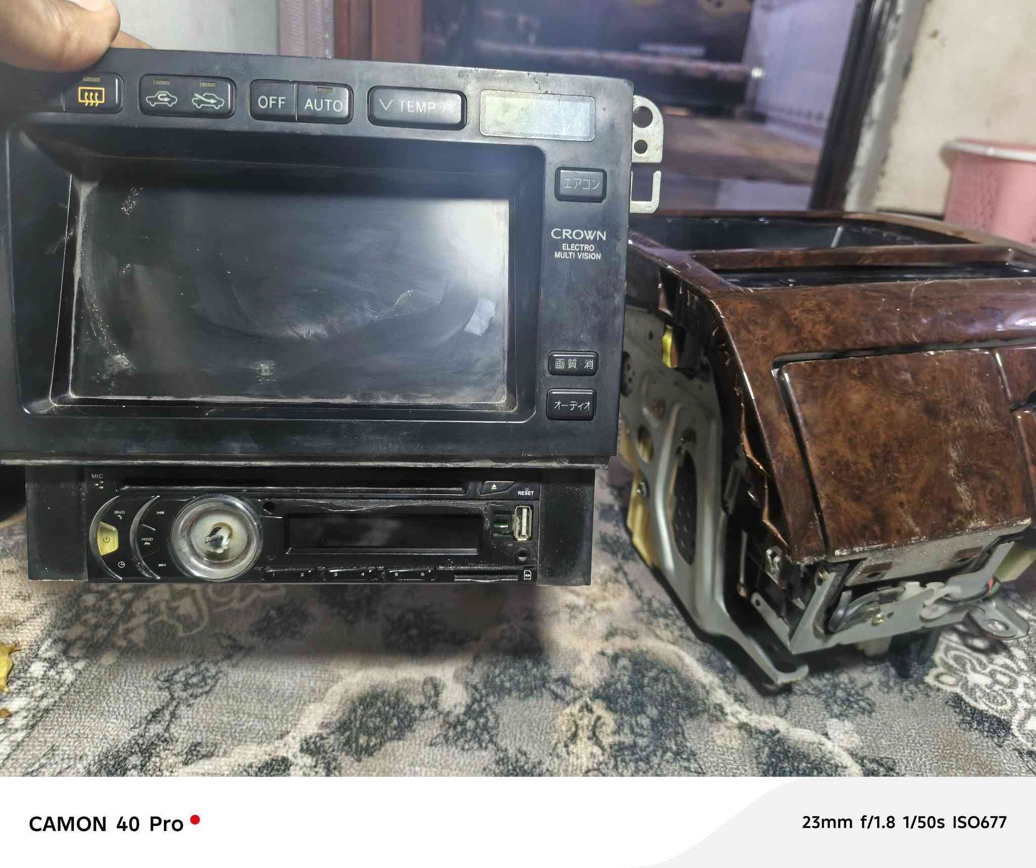 للبيع وحده لمسه عطلان ومارت يشتغل ***********
