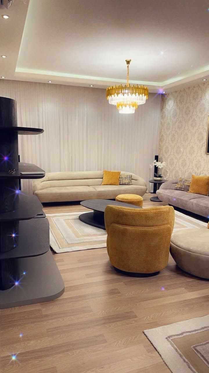 شقه للبيع في مجمع اليمامه السكني حجم كبير 3نوم واحده ماستر مطبخ صاله كبيره الشقه ارضي اطلاله حديقه واسعه الشقه جديده جدا مجهزه مطبخ تركي مع سبالت مع غرفة لوندري وديكورات للاستفسار الاتصال على الرقم ***********
