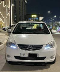 بي واي دي البيع سيارة موديل 2015 سيارة كلش حلوه رقم بغداد انكليزي بسمي...