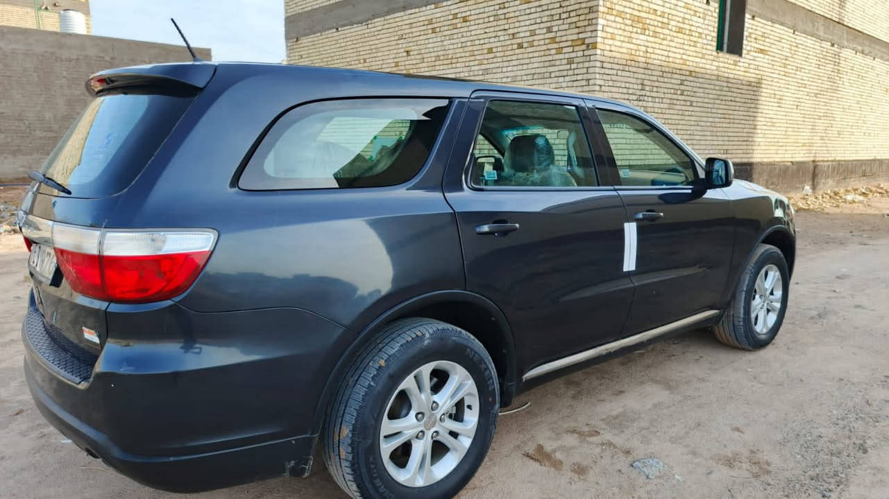 سلام عليكم دورنكو للبيع 2012 وارد خليجي سياره شرط اصولي بس نبيع ادوات كوم حديد بدون تحويل مكفوله كفاله عامه وجاهزه علا اخر حبايه سعره ٩٠ ورقه وبيها مجال للشراي 

‭٠٧٧٦ ٦٣٥ ٥١٢١‬
