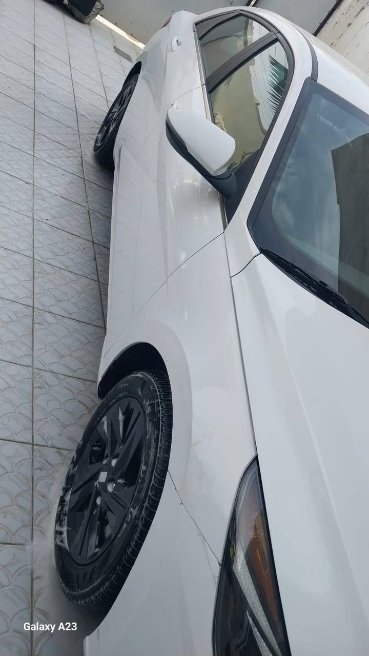 النترا هايبرد مرقم بغداد
حادث بنيد جاملغ جهه سايق بدون صبغ بدون داخل 
موصفات
بصمه 
رادار 
تشغيل بعد 
حساس خلفي 
تبريد قطعتين 
بك لايت لد 
ماشيه 53000
ويل 16
مكان سياره ديالى بعقوبه 
السعر 160$ بيها مجال


**إذا كنت صاحب هذا الإعلان وتريد حذفه لأي سبب، رجاءا أرسل رسالة إلى الدعم الفني**