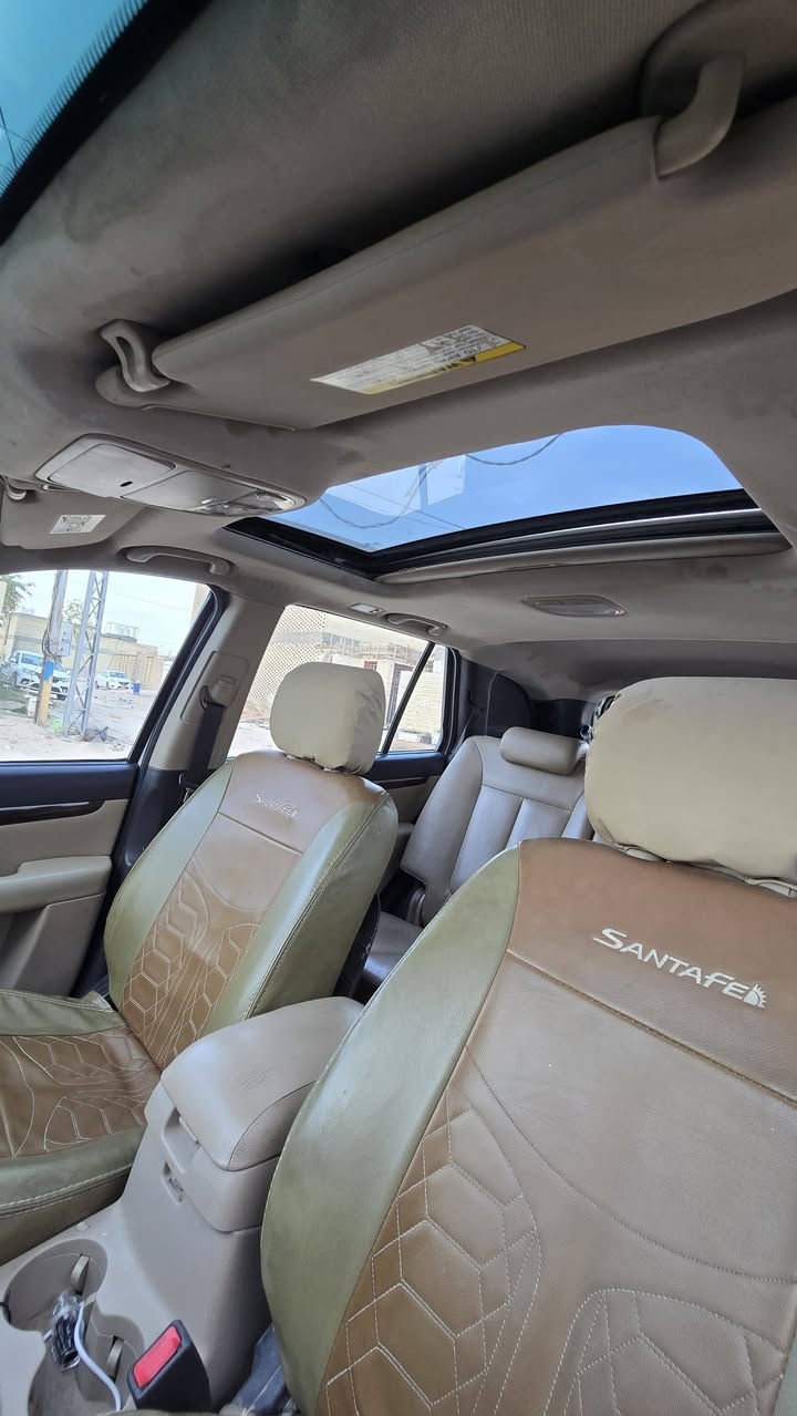 سنتافي ٢٠١١
 بيها ٣ قطع 
محرك ٣٦٠٠ سته سلندر مبدل طابوكه بحاله ممتازه جدا  
كير ست سرعات مبدل بيه تورباين وكونترول وفلتر ودهن قبل ٣ اشهر 
٧ راكب ٣ قطع تبريد 
ثلاجه وسطيه 
فور ويل 
ادامه منظومة احتراق والبريك 
تخم تايرات جدد 
مراوس ب اكستيرا  ١٣، ١٤، ١٥
 وينطيني فرق
مكاتبه مباشر مع المالك 
مكاني النجف


**إذا كنت صاحب هذا الإعلان وتريد حذفه لأي سبب، رجاءا أرسل رسالة إلى الدعم الفني**