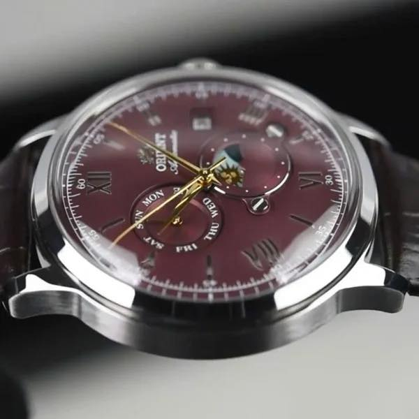 Orient

Bambino Version 9

قطر 42

اوتوماتيك 

ماكنة كشف 

احتياطي الطاقة 40 ساعة 

نظام الشمسي والقمري 

22 حجر 

زجاج كرستال معدني 

ضمان سنة 

توجد خدمة توصيل 

***********
