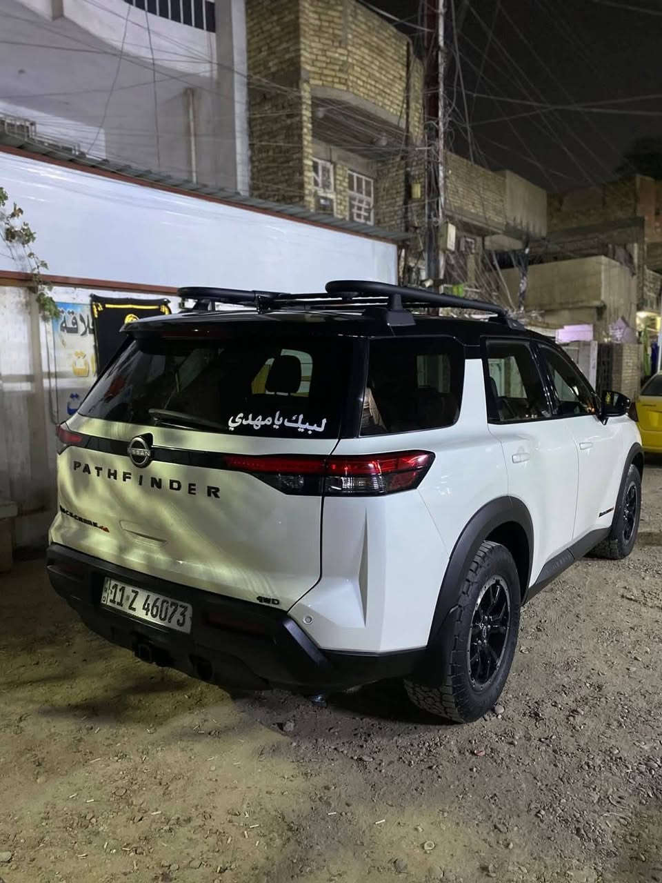 للبيع 
نيسان باثفايندر ٢٠٢٣ 
ماشيه22 ml
حادثه قبق الجنطه بدون ارباك

رقم بغداد الدوالي والسياره بسمي

/صور الحادث والسونار مرفوقه مع صور السياره/ 

/سعره  السياره 3 شدات /285 

ميزات نيسان باثفايندر روك كريك 2023 هي كالتالي:

# المحرك
- محرك بنزين سعة 3.5 لتر، 6 أسطوانات، بقوة 284 حصان ¹.
- ناقل حركة أوتوماتيكي ب 9 سرعات ¹[3).

# التصميم الداخلي
- مقصورة فاخرة بتصميم أنيق ومريح ¹.
- مقاعد من الجلد مع مساند ذراع ¹.
- نظام تحكم أوتوماتيكي بالمناخ ثلاثي المناطق ¹.
- شاشة معلومات ترفيهية مقاس 8 أو 9 إنشات ¹ ².

# السلامة والأمان
- وسائد هوائية ¹.
- نظام الفرامل المانعة للانغلاق ¹.
- نظام توزيع قوى الكبح إلكترونياً ¹.
- نظام التحكم بثبات المركبة ¹.
- كاميرا محيطية ذكية مع نظام كشف الأجسام المتحركة [2).

# التكنولوجيا والترفيه
- نظام صوتي من 6 سماعات أو 12 سماعة من Bose ¹.
- شاشة عرض معلومات السائق مقاس 7 أو 12.3 إنش ¹.
- منافذ USB وبلوتوث وشاحن لاسلكي ¹.
- نظام ملاحة وتقنية البلوتوث ¹.

# الخارجي
- مصابيح أمامية LED ¹.
- عجلات معدنية مقاس 18 أو 20 إنش ¹.
- مرايا جانبية كهربائية مع إشارات انعطاف ¹.
مكان بغداد حيً اور 
***********
