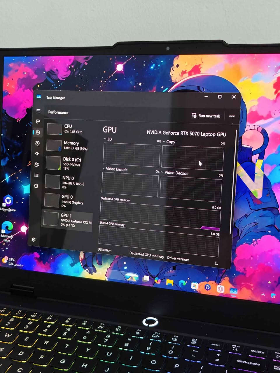 Lenovo Legion 5 (Open Box) 🚀🔥 هێزی داهاتوو لە دەستتایە!

 کارت شاشەی RTX 5070 و سیحری شاشەی OLED. ئامێرەکە تەواو لۆک و نوێیە.

مواسات بە کورتترین شێواز: 🛠️
▫️ CPU: Intel Core Ultra 7 255HX 🌪️
▫️ NPU: Intel AI Boost 🧠 (زیرەکی دەستکرد)
▫️ GPU: RTX 5070 🔥 (نەوەی نوێ)
▫️ RAM: 16GB DDR5 / SSD: 1TB NVMe 💾
▫️ Screen: 15.1" 2560x1600 OLED 📺✨ (شاهانە)
▫️ Charger: 245 Watt 🔌 / Battery: 100.9% 🔋

بەشەرت و بە مەرجی پشکنینی کامل دەدرێت.
💵 نرخ: 2,649,000 دینار (مەجالی باشی تێدایە بۆ موشتەری) 🤝

الجيل الجديد والأقوى Lenovo Legion 5 (Open Box / OLED) 💻✨
للبيع وحش ليدجن الجديد كلياً، لقطة ومستحيل يتفوت! يجمع بين قوة كارت RTX 5070 وسحر شاشة OLED الأقوى بالألوان والوضوح، مع معالج ذكي يدعم الذكاء الاصطناعي وشاحن عملاق 245 واط. البطارية 100.9% والجهاز بحالة الوكالة وبشرط الفحص.

💵 السعر: 2,649,000 دينار (وبي مجال حلو للشراي الجاد) 🤝
🚕 يوجد توصيل سريع لجميع المحافظات 🚚
بۆ کڕین و پەیوەندی / للاستفسار: 📞
تیلیگرام: @Dyarysabr
*********** 📲
*********** 📲 (واتسئەپ / watshapp) حلبجة, السليمانية
