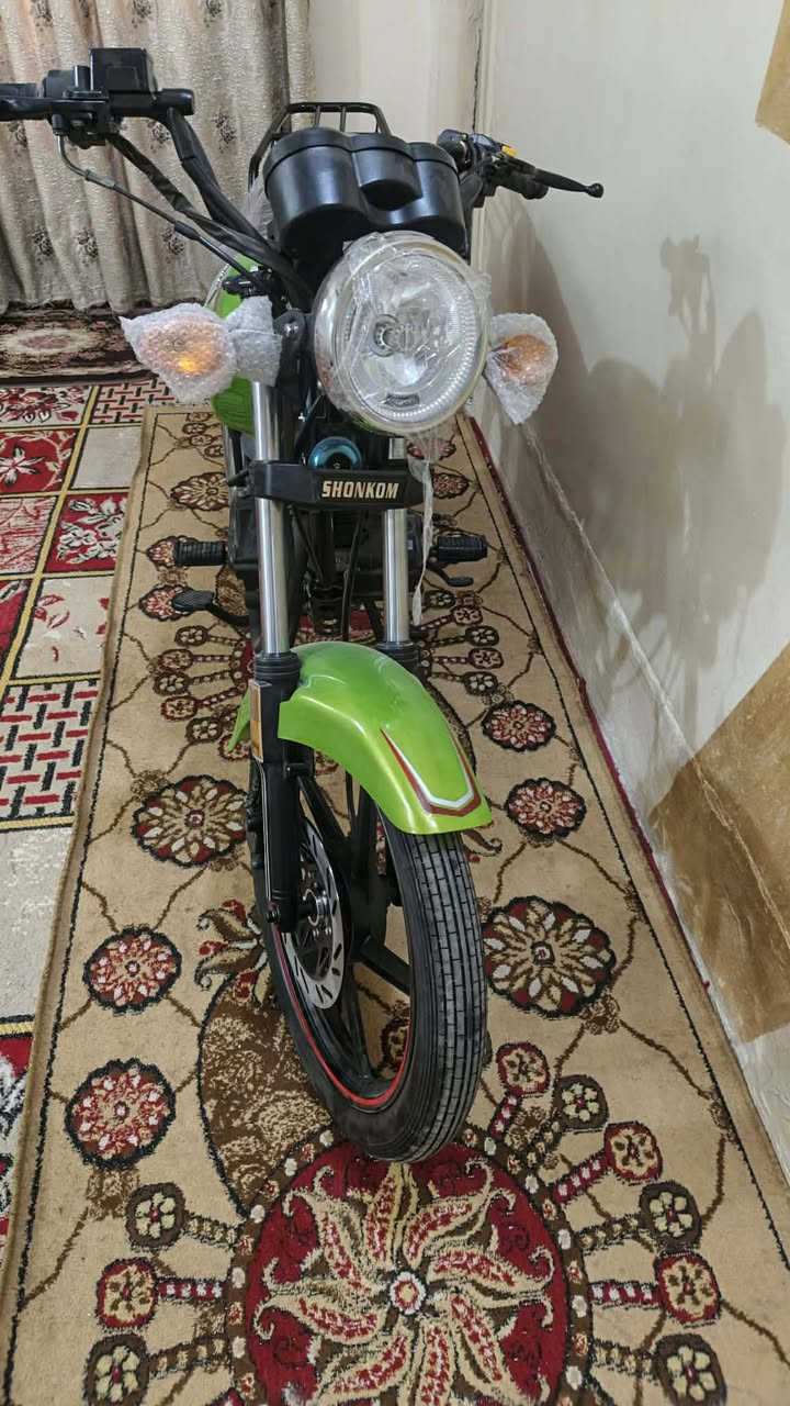 سلام عليكم دراجه شلونك للبيع موديل 2026 أوراق اسكنر دراجه زيروو صفر0️⃣ كيلو متر بانزين ما دايرله ما ماشيه ابد المكان سده الهنديه العلكايه هاذا رقم راعيه *********** ما متواجد على فيس
