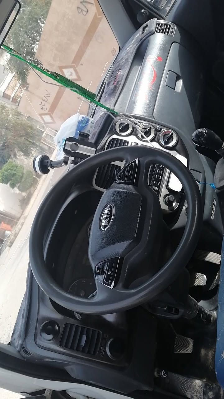 سلام عليكم
كيه حمل 2016 رقم ديالى سياره احلا من صور كفالى كير ومحرك او اكسل او شاصي سعر 118 وبيها مجال ***********
