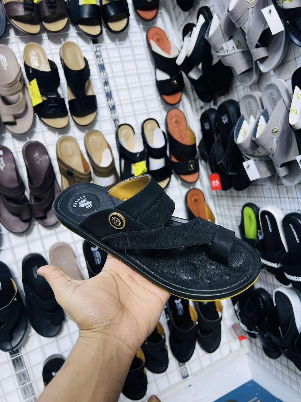 بمناسبة اقتراب صفحتنا من 300 متابع، قررنا نسوي مسابقه على هدية مميزة 🎁
الهدية: حذاء أو شحاطة من  الي موجودات بالصور من اختيار الفائز 👟
شروط الاشتراك: 
1- متابعة الصفحة و سوي لايك للمنشور 

2-الإشارة إلى صديقين في التعليقات 
 
3-سوي مشاركه 
 
سيتم السحب عند وصول الصفحة إلى 300 متابع سيتم إعلان الفائز مباشرة على الصفحة
 
محل سيد سجاد 
عنوان المحل الشطرة / جسر السوق / شارع الدجاج مقابل مطبعة كريم محمد 
بالتوفيق للجميع ❤️
#الشطرة #اخذيه #الشطرنج #ذيقارالناصريه #احذية
@إشارة


**إذا كنت صاحب هذا الإعلان وتريد حذفه لأي سبب، رجاءا أرسل رسالة إلى الدعم الفني**