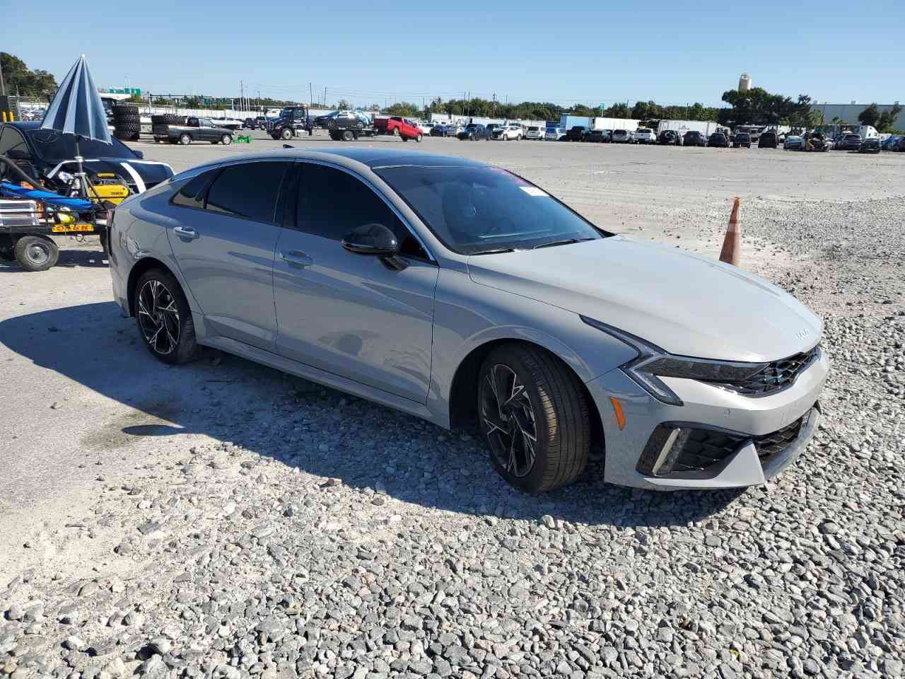 2025 KIA K5 GT LINE

*********** :📞 
*********** :📞
السعر :  يحدد حسب مزاد
تاريخ المزاد :   1/19 يوم الاثنين  
الضرر : حسب الصور المرفقة 
بيع وشراء كتب شهداء 
شراء سيارات تحت الموديل لمن لديه كتاب ضباط 
لو كتاب دبلوماسي 
بالامكان ادخالها بكتاب ذوي الشهداء باعفاء كمركي مع اعفاء الرقم 

🔺نتكفل بالسيارة لحين وصولها 
🔺اي استفسار مراجعة المكتب 
🔺 اوقات العمل كل ايام الاسبوع من الساعة ال 5 عصراً ماعد يوم السبت و الاحد عطلة المزاد
🔺 عملنا شراء السيارات من المزادات الامريكية والكندية
🔺لدينا تقرير Carfax مجاني لفحص السيارة قبل دخولها المزاد 
🔺 نشحن من جميع الموانئ الامريكية والكندية وبأسعار شحن تنافسية 
🔺نشحن الى دبي و عمان و البصرة و كردستان و تركيا  
🔺لدينا ورشة تصليح في دبي 
🔺لدينا معقب لتخليص السيارات (حرة او معوقين او ذوي الشهداء ) و ايصالها الى الزبائن
📍العنوان : موصل حي الوحدة مقابل معهد صناع الامل 
🔺اوقات الدوام من 4 عصراً وحتى ال11 ليلاً كافة ايام الاسبوع 
☎️ للاستفسار الاتصال على الرقم
م.علاء ابو فهد 
 
*********** :📞 
*********** :📞 ￼
