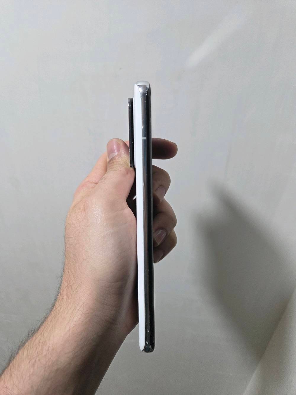 mi 11 ultra 
521 g 
ram 12