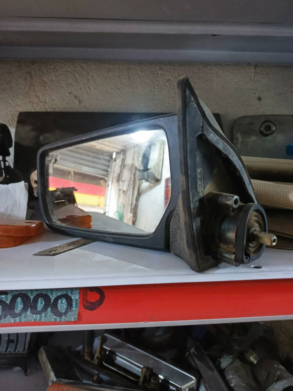 ادوات كرونا جديد ومستعمل اي شي تحتاج اتصل *********** عنوان المحل شارع النضال مقابل محطة وقود البتاوين احمد ياباني
