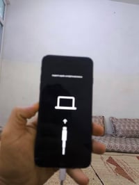 آيفون 8 بلس • نضيف • تبديل الضهر