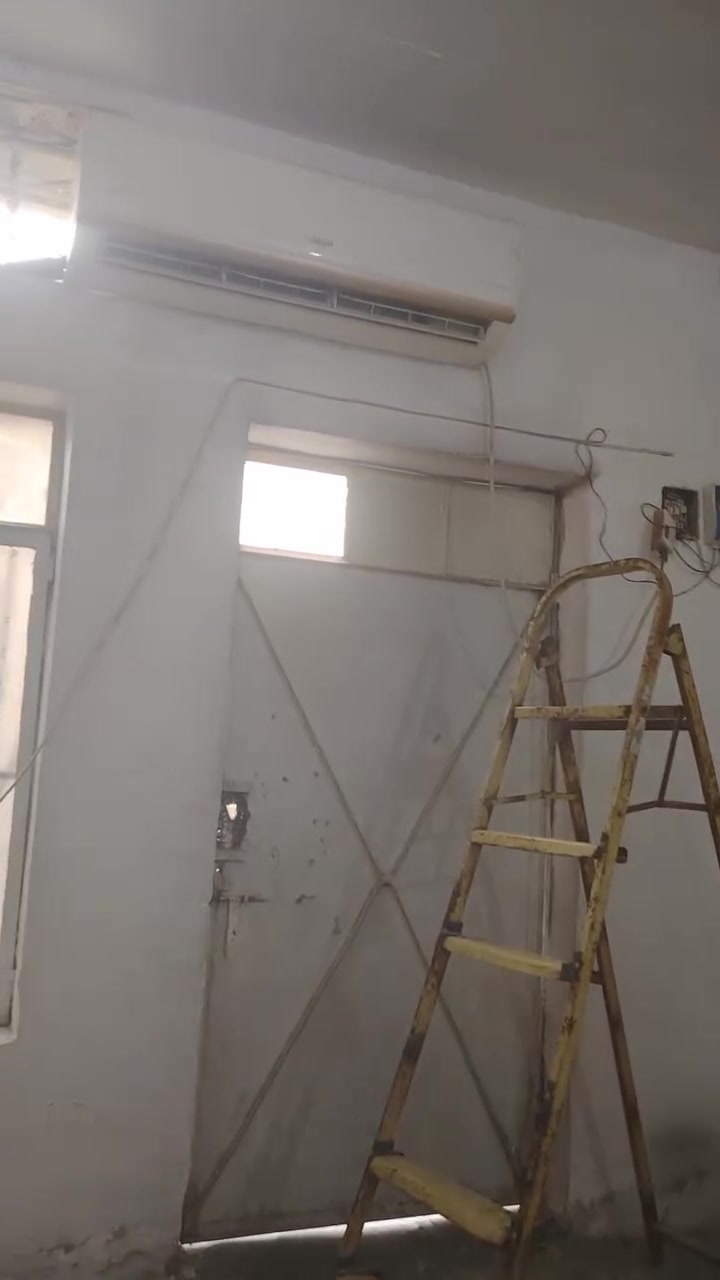 سبلت توسوست  للبيع ثنين طن بلادي مداخل تصليح هوه وكل ملحقاته موجوده  السعر٤٥٠ وبي مجال   ***********
