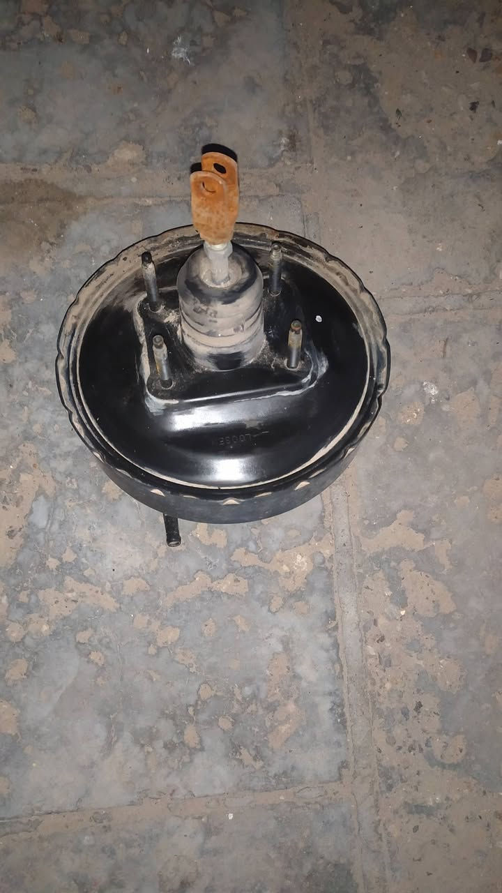 السلام عليكم عدي مجموعة غراض بونتيشا دبلات اماميه زوج وطبلات زوج وبريشر ولايت وبك لايت جهة العبري اليمن وراتيترات زوج مال محرك ومال التبريد ويوبيس ويدة باب خلفي وسكن جهة اليمنه عوزه بس جامه
مكاني ناصريه المركز ابيعهن كلهن شلعه وحده سعرهن 100


**إذا كنت صاحب هذا الإعلان وتريد حذفه لأي سبب، رجاءا أرسل رسالة إلى الدعم الفني**