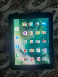 ايباد 4 • يوتيوب • العاب