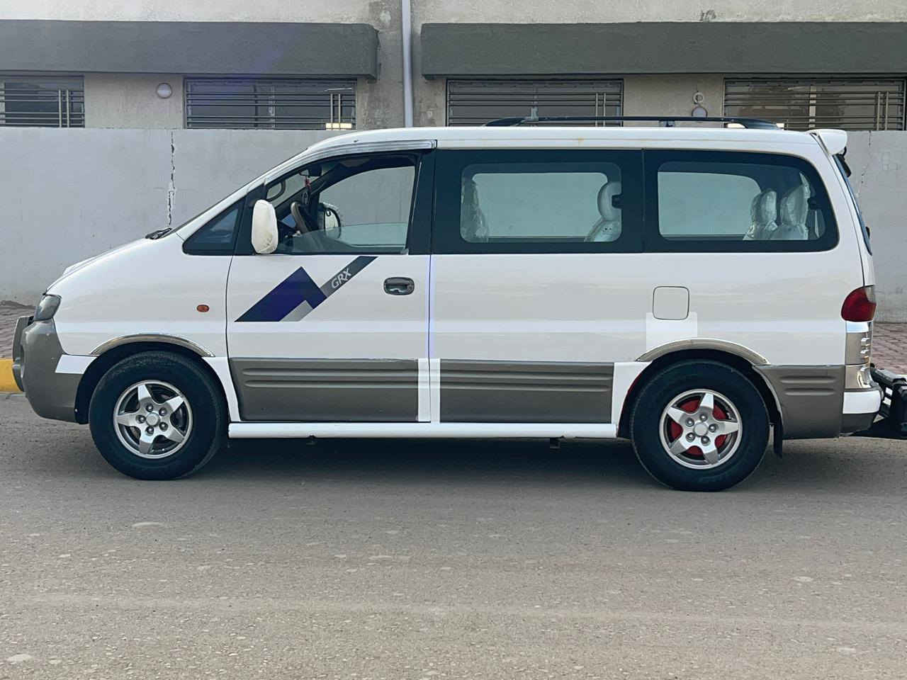 سلام عليكم ستاركس خصوصي مديل 2001رقم ديالى سنويه 29كير عادي محرك جديد تخم تاير حداديه خلفي امامي جديد شواصي نضاف تبريد ثلج مكاني ديالى دلي عباس السعر 67رقم الهاتف ***********
