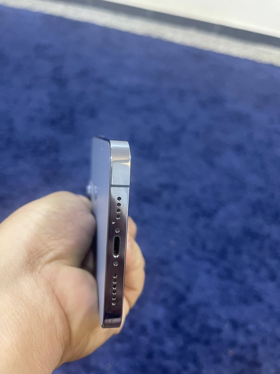 جهاز 13 برو ماكس ذاكره 256 جهاز نضيف نضافته فول لاطخه ولاضربه جهاز وتر مامبدل اي شي بطاريه 87السعر 700 وبي مجال 
***********
