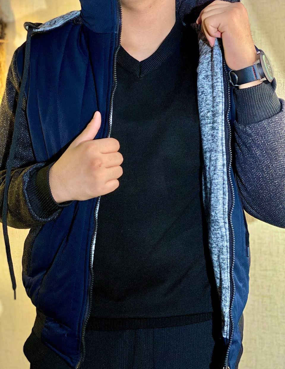 🌸♥️ لعيونكم كررنا الموديل 🌸♥️

✌️😎 أحلى موسم ويانا 😎✌️
أجمل الموديلات يمنة وبس 😍
قمصلة خامة كتان قطن بووتربروف + خيط بوليستر مبطن ثقيل فرو ناعم
شغل راقي ممتاز أصلية درجة أولى قطعة أنيقة ومختلفة ♥️♥️
القياسات .XL. XXL. XXXL.  
ملاحظة ! العارض لابس أزغر قياس XL


**إذا كنت صاحب هذا الإعلان وتريد حذفه لأي سبب، رجاءا أرسل رسالة إلى الدعم الفني**