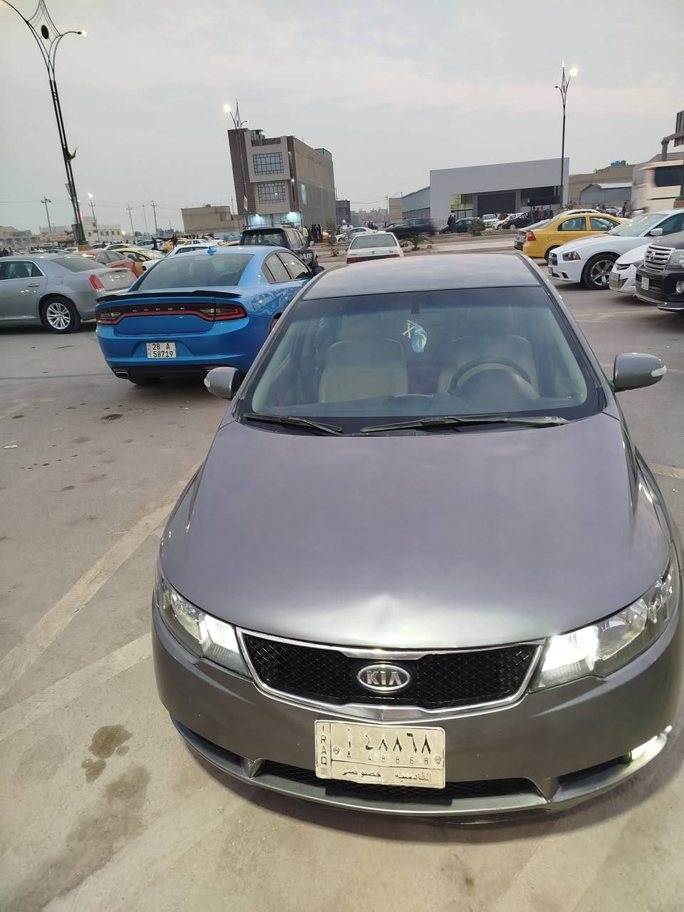 السلام عليكم سيراتو موديل 2010 خليجي مكينه 1600 كير حداديه كهربائيات تخم تاير جاهزه بصمه فول ماعده الفتحه لا ضربه ولا تبديل صبغ حزام جماليه اثر جراد المكان ناصرية مركز السعر 83 وبيه مجال قليل مكلف بل نشر مكلف بل نشر للاستفسار ***********
