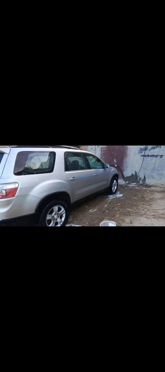 سلام عليكم
جمسي اكاديا 2008 وارد امريكي 
حادثها جاملغ خلفي 
سنويه باسمي لغايه 2028
عطـل في المحرك وسياره تشتغل  
السعر 68 ورقه
***********
***********
