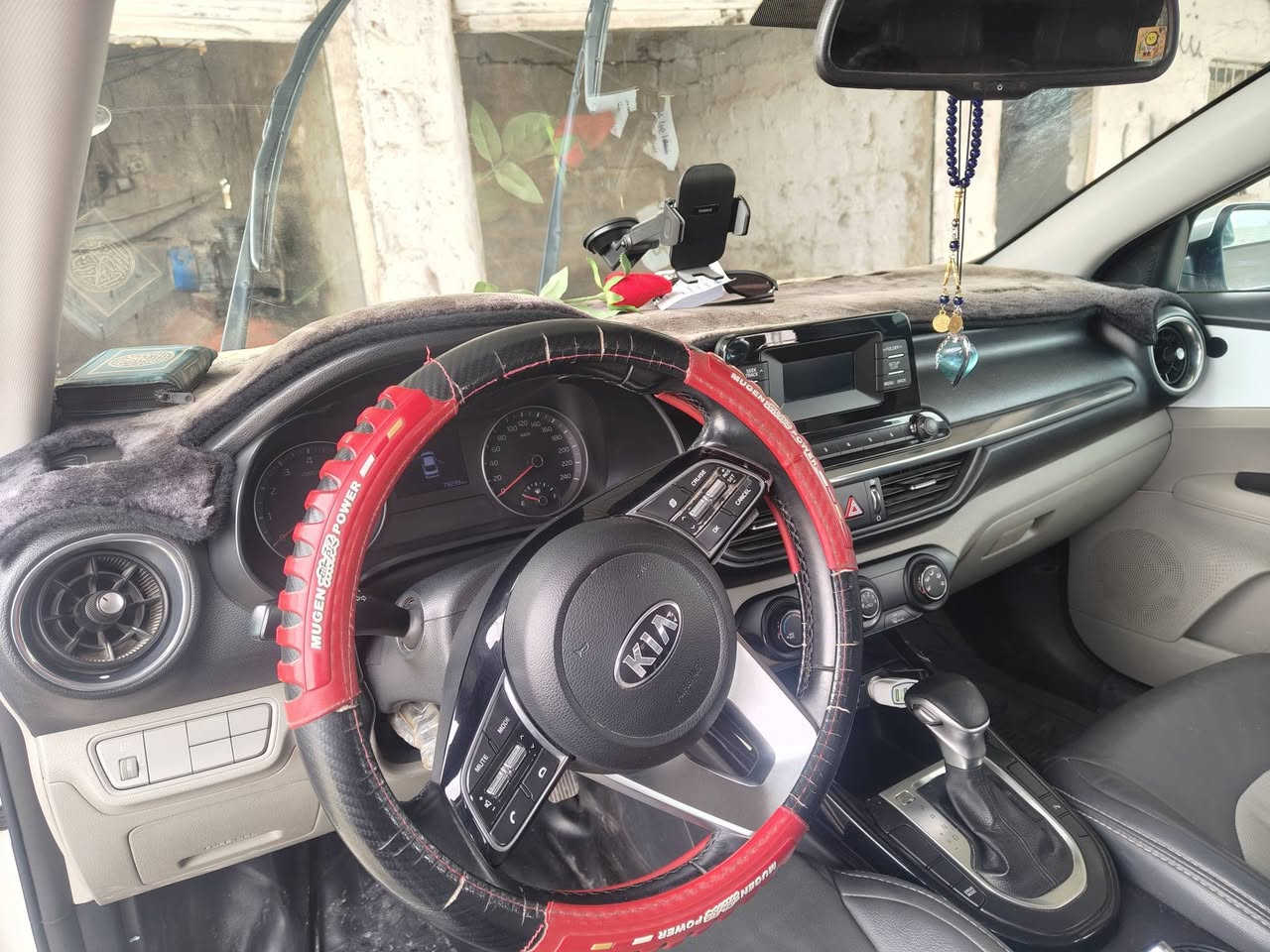 كيا سيراتو خليجي 2019 للبيع
رقم اربيل بأسمي تحويل مباشر 
للاتصال ***********
