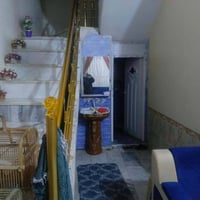 خنيطله • ٢٠٠م • بيت طابقين