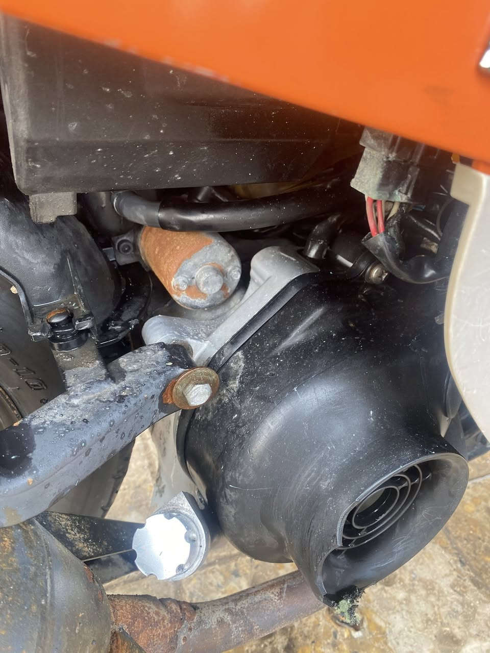 سلام عليكم بوليسي نوزل ماا مفتوحه بيج فيتر وفحص سلف هندر ضفيره مدري شني كلهه بلاديه نهضه ومشي اذا لكياهن بوليسي غيرهه اخذهه بلاش مكاني بصره الدير رقم *********** لماا يعرف بيهن لا يتعبني
