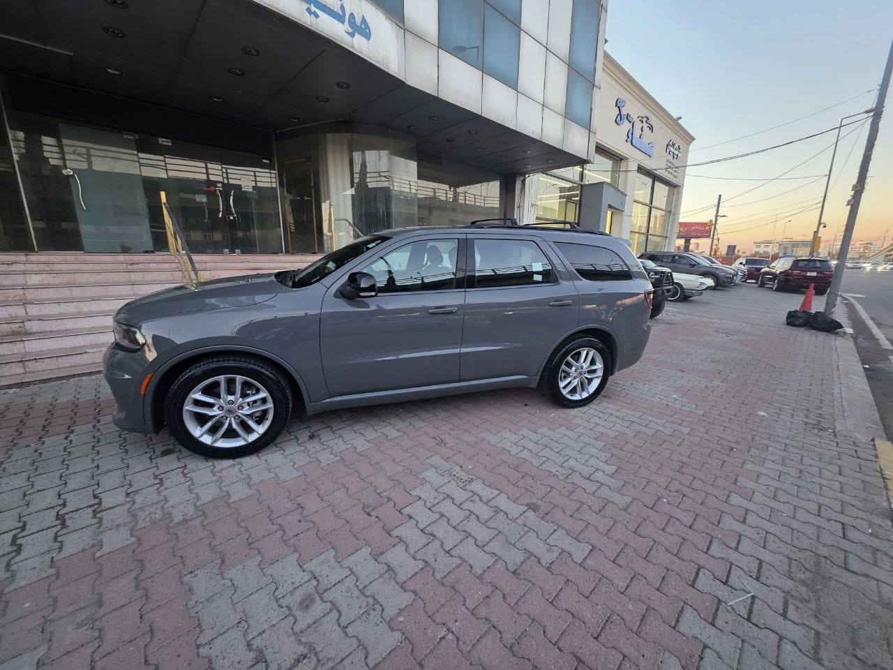 دورنكو GT Plus موديل 2023
لون اسمنتي المرغوب 
رقم أربيل بأسمي 
_ كلين تايتل 
مكفول من الدعامية للدعامية 
( جيتي بلاس ) فول 
_ محرك V6 سلندر 3600
_ حساسات خلفية + إشارات بالمري 
_ماشية 71 الف ميل 
_سلايت 
_ تشغيل عن بعد 
_ تشغيل بصمة 
_ أبواب بصمة 
_ مقاعد جلد ( خزن )
_ كشنات أمامية تدفئة تبريد 
_ رادارات مانع اصطدام ونقاط عمياء ومثبت سرعة 
_ باب صندوق خلفي كهربائي 
_ بصمات ( سويج ) عدد ٢ 
_ شفتات ستيرن 
_ شاشة كبيرة 
_ لايت زنون عدسات ثلجي
_ بك لايت LED 
_ ستيرن تدفئة 
_ تخم تاير جديد 
*********** رقم صاحب السيارة
