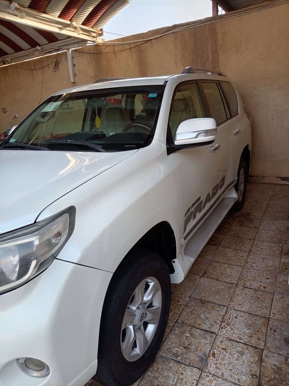 سلام عليكم تيوتا برادو موديل 2010 مكفوله كفاله عامه محرك 6 سلندر فول واحد على واحد محرك كير حداديه مكفول سبير تعليك دبل تانكي السعر 245 للاستفسار على رقم ***********
